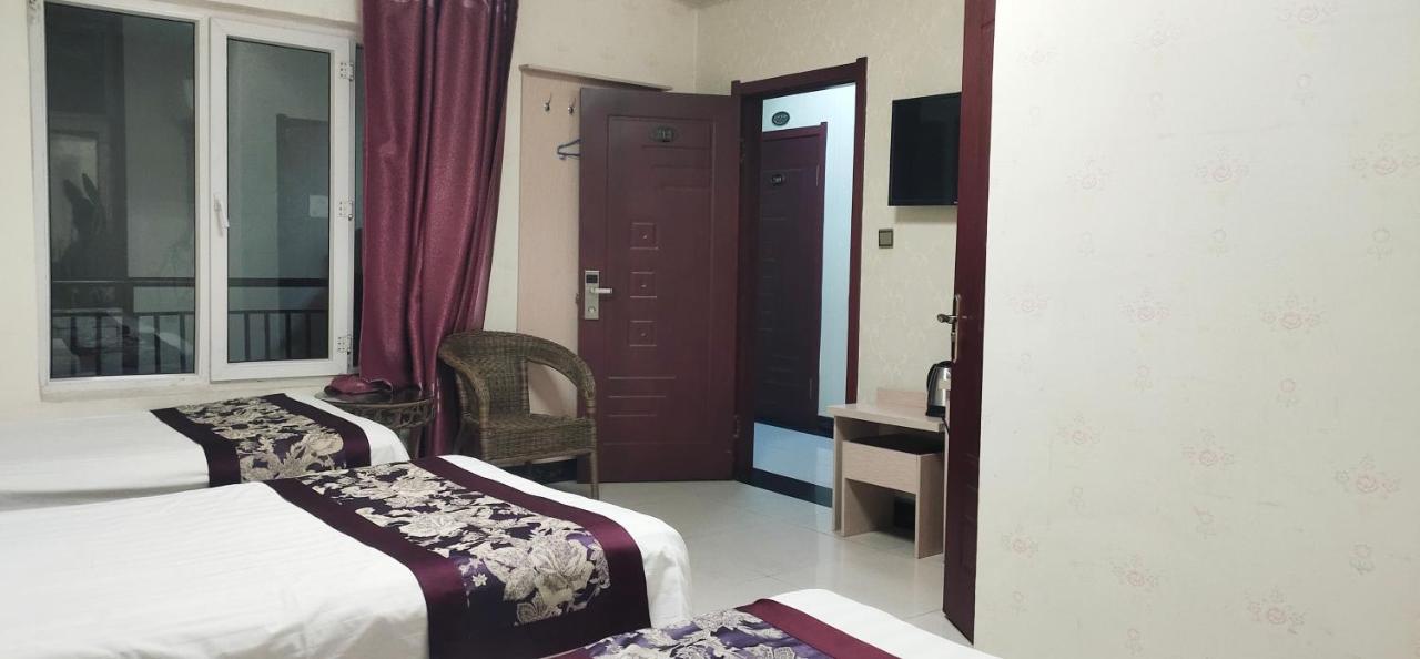 哈尔滨机场东方红运宾馆 Hotel Екстериор снимка