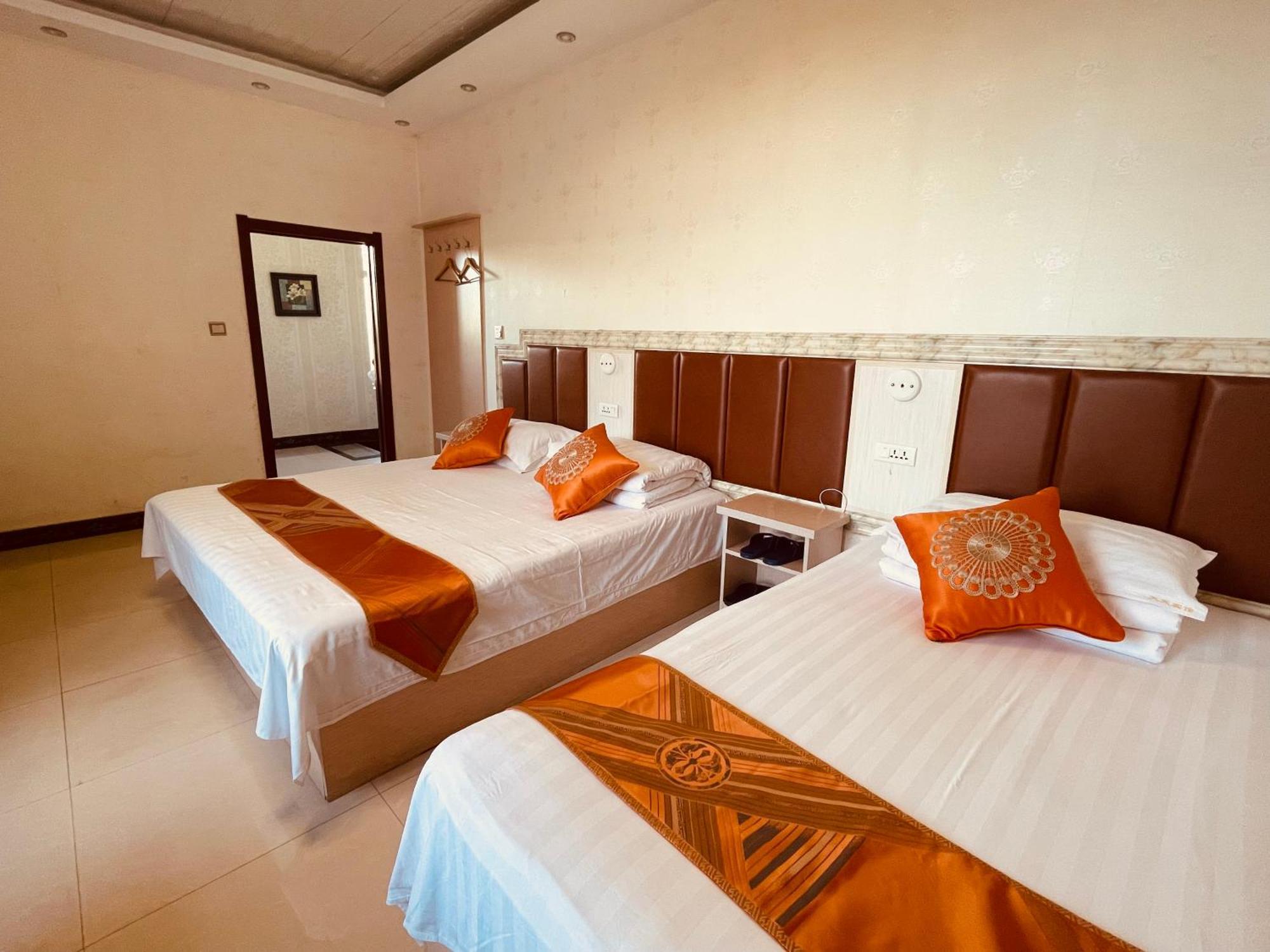 哈尔滨机场东方红运宾馆 Hotel Стая снимка