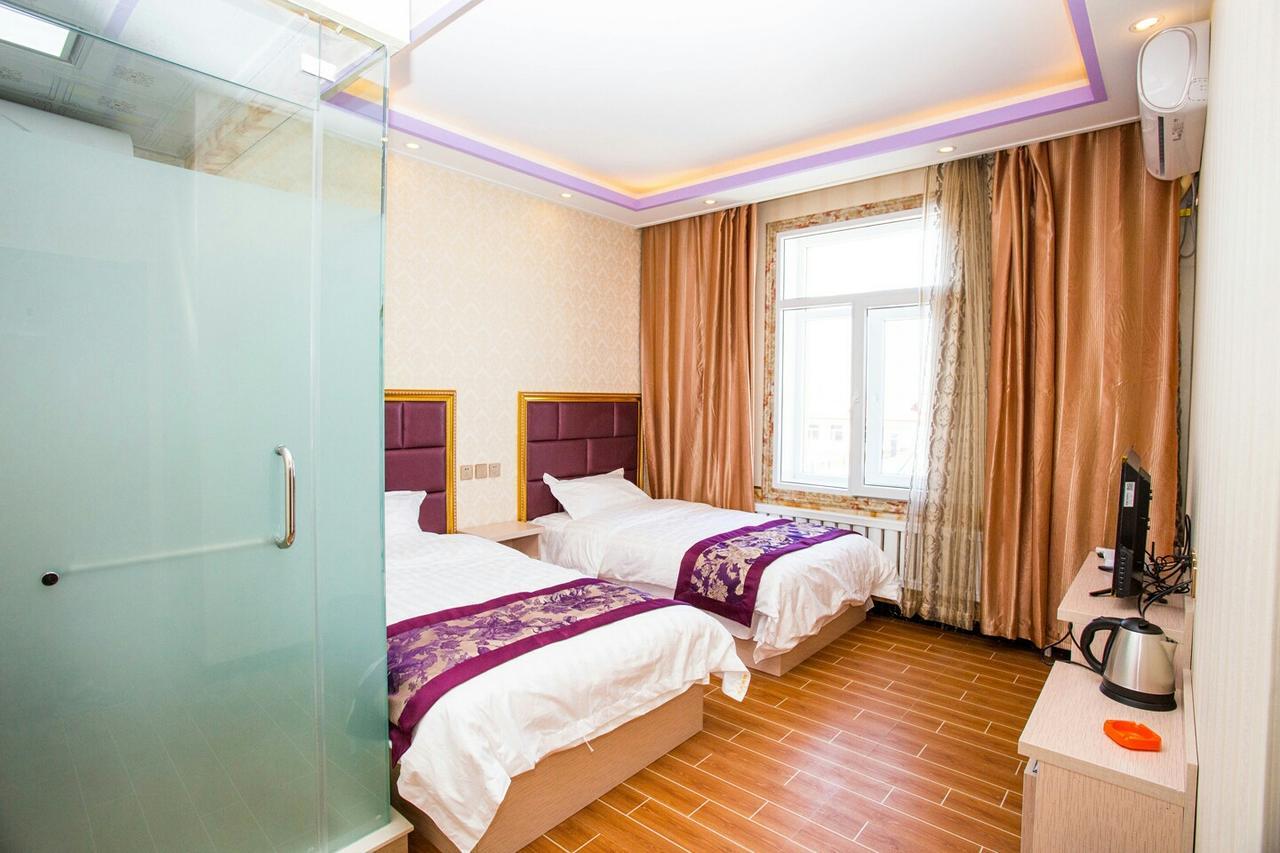 哈尔滨机场东方红运宾馆 Hotel Екстериор снимка