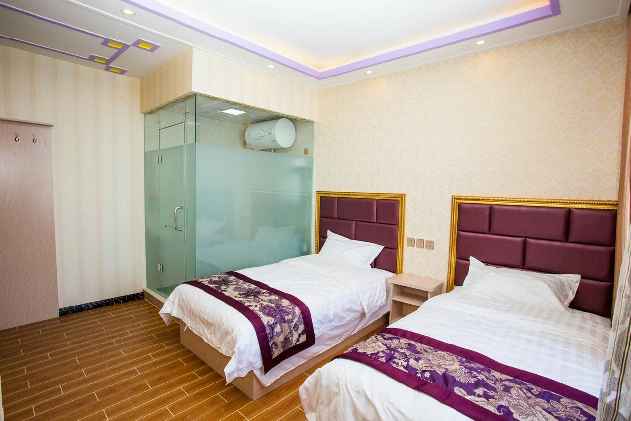 哈尔滨机场东方红运宾馆 Hotel Екстериор снимка