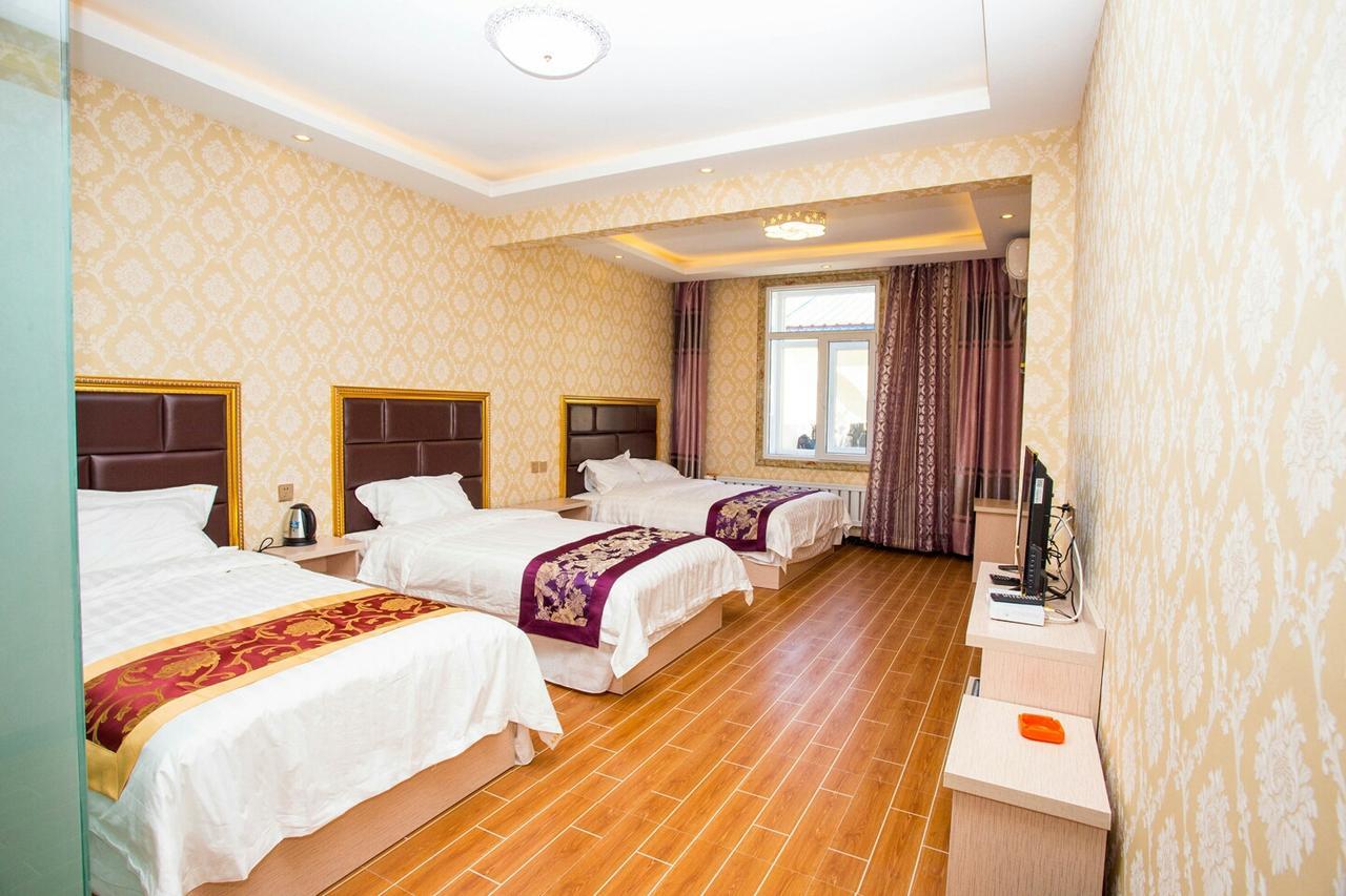 哈尔滨机场东方红运宾馆 Hotel Екстериор снимка