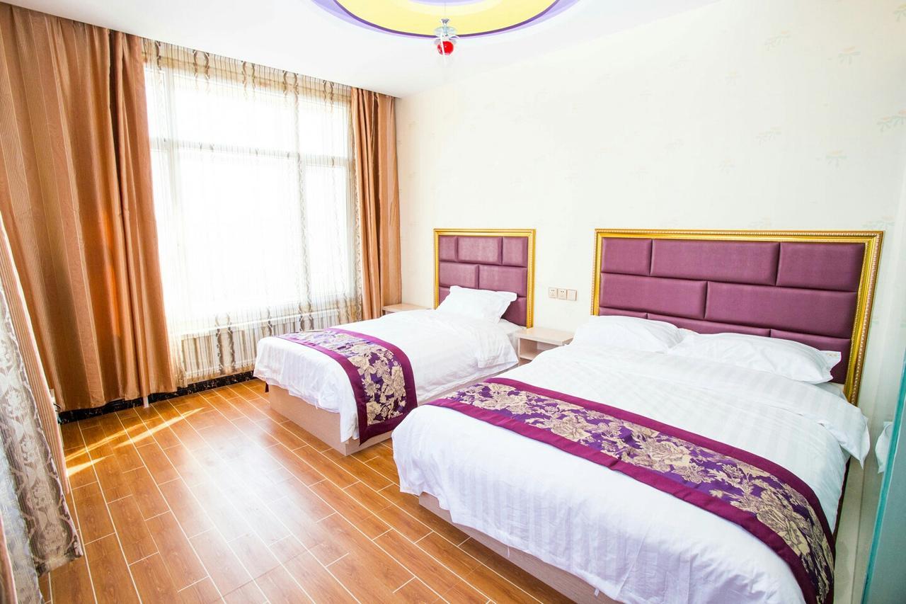 哈尔滨机场东方红运宾馆 Hotel Екстериор снимка