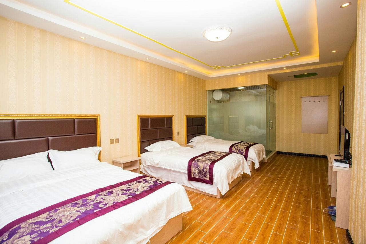 哈尔滨机场东方红运宾馆 Hotel Екстериор снимка