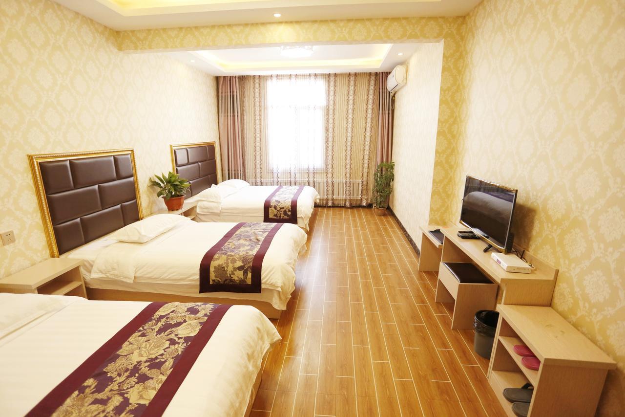 哈尔滨机场东方红运宾馆 Hotel Екстериор снимка
